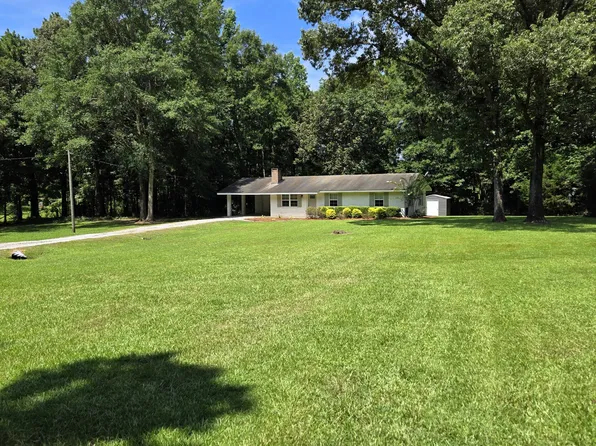 37 Madden Rd, Hattiesburg, MS 39402
