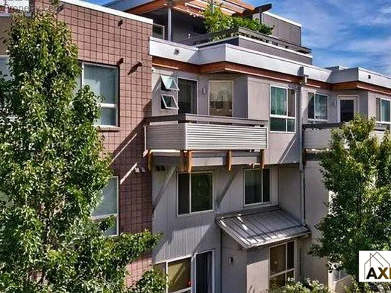 2810 E College Ave #101 — Photo 10