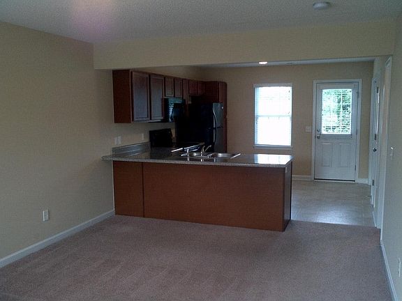 Living Room / Kitchen