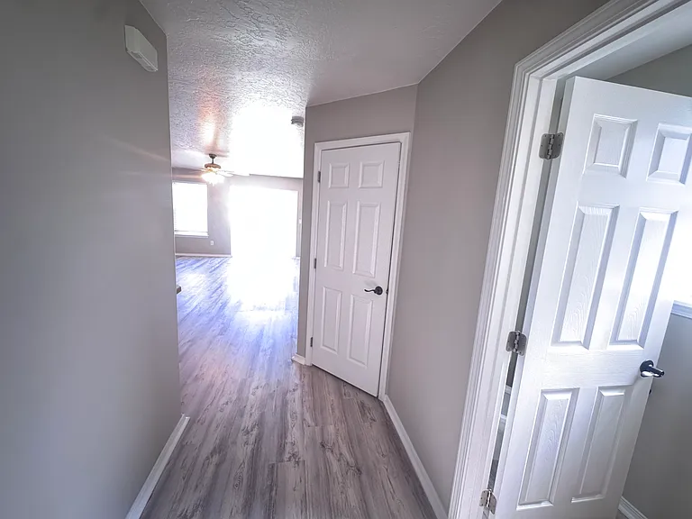 1700 NE Cinder Loop — Photo 4