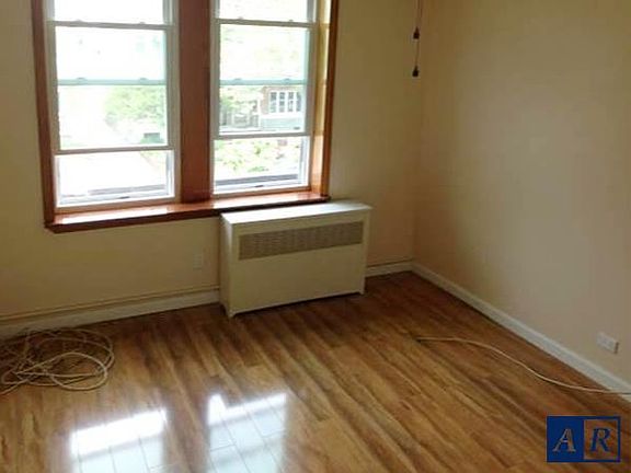 1319748_int_photo8343096