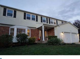 755 Grant Rd, Mount Laurel, NJ 08054