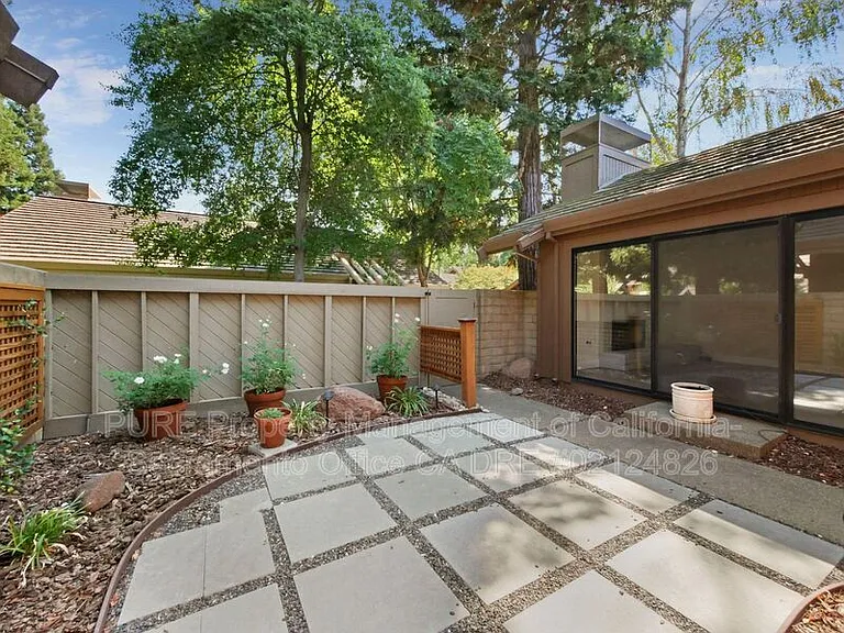 1964 Discovery Village Ln — Photo 4