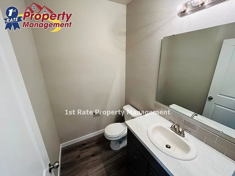 436 N Traquair Ln — Photo 13