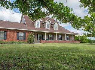 1783 Hackberry Rd, Van Alstyne, TX 75495