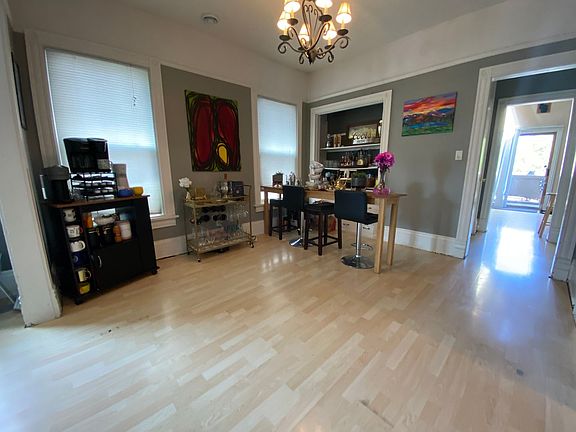 4th image of 1529-31 N Cass St #1531