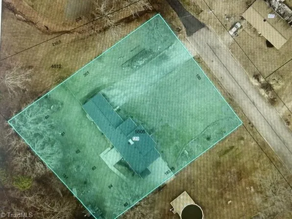 110 Crest St, Mayodan, NC 27027