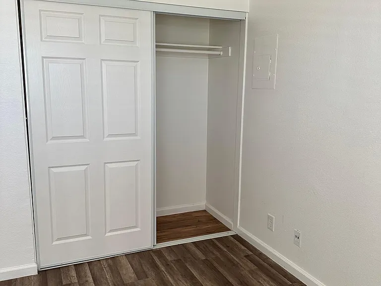 15436 Meyer Rd #17 — Photo 3