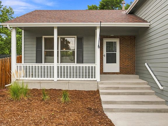 3rd image of 1430 Clementine Ct