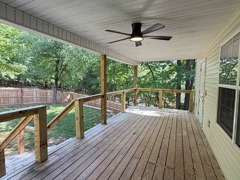 1270 Skyview Dr — Photo 19