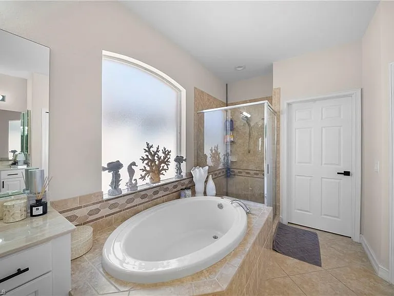 14321 Manchester Dr — Photo 28