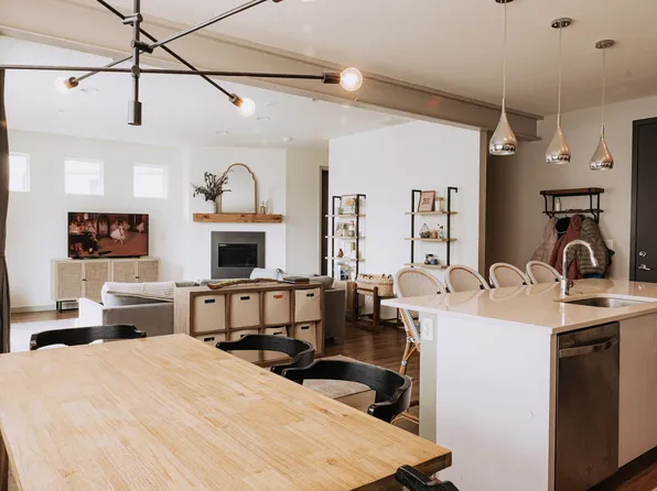 5760 W 39th Pl, Wheat Ridge, CO 80212