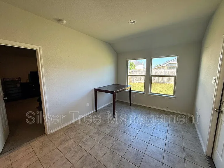 265 Olympia Marble Dr — Photo 5