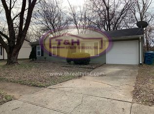 4513 Phoenix Dr, Indianapolis, IN