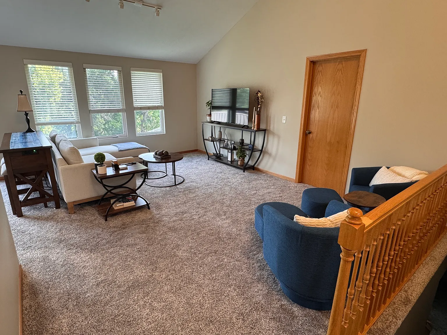 4 bed, 2483 sqft, $795 — Photo 4