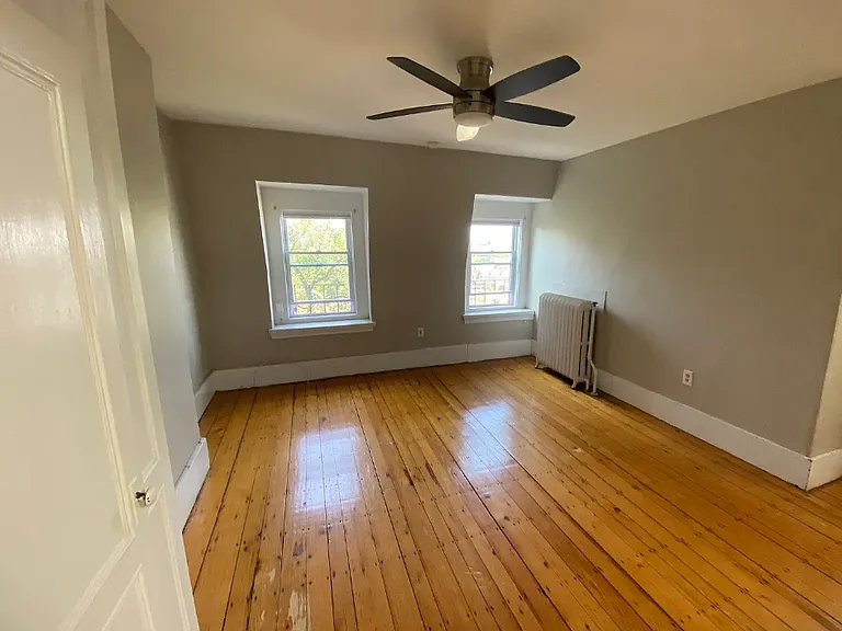 39 Monument Sq #3B — Photo 12