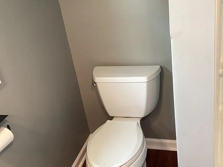 320 Landis Ave — Photo 16