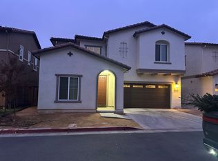 1070 John Hopkins Ct, Dixon, CA 95620