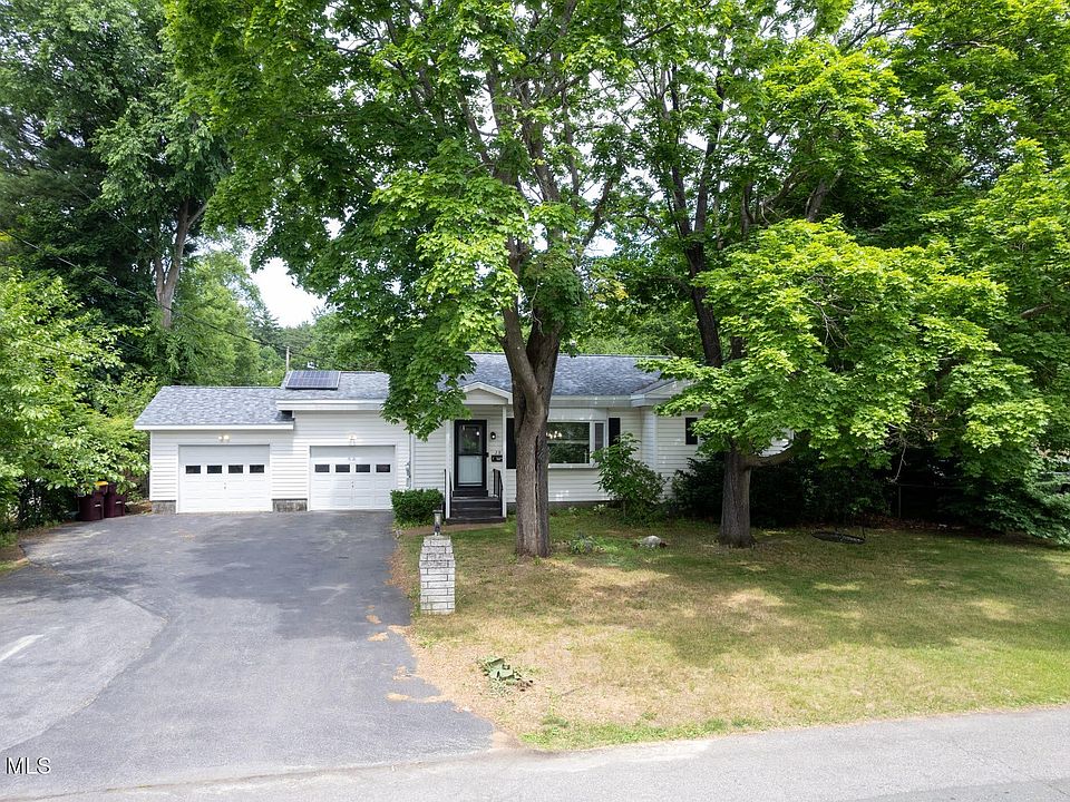 1st image of 28 Lee Avenue