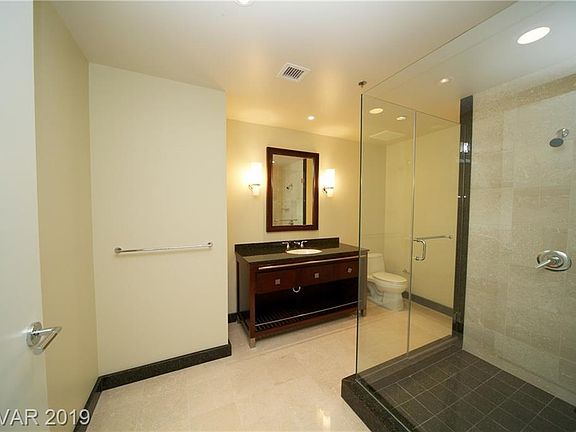 2nd image of 2700 Las Vegas Blvd S Unit 2208