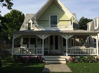 52 Pennacook Ave, Oak Bluffs, MA 02557