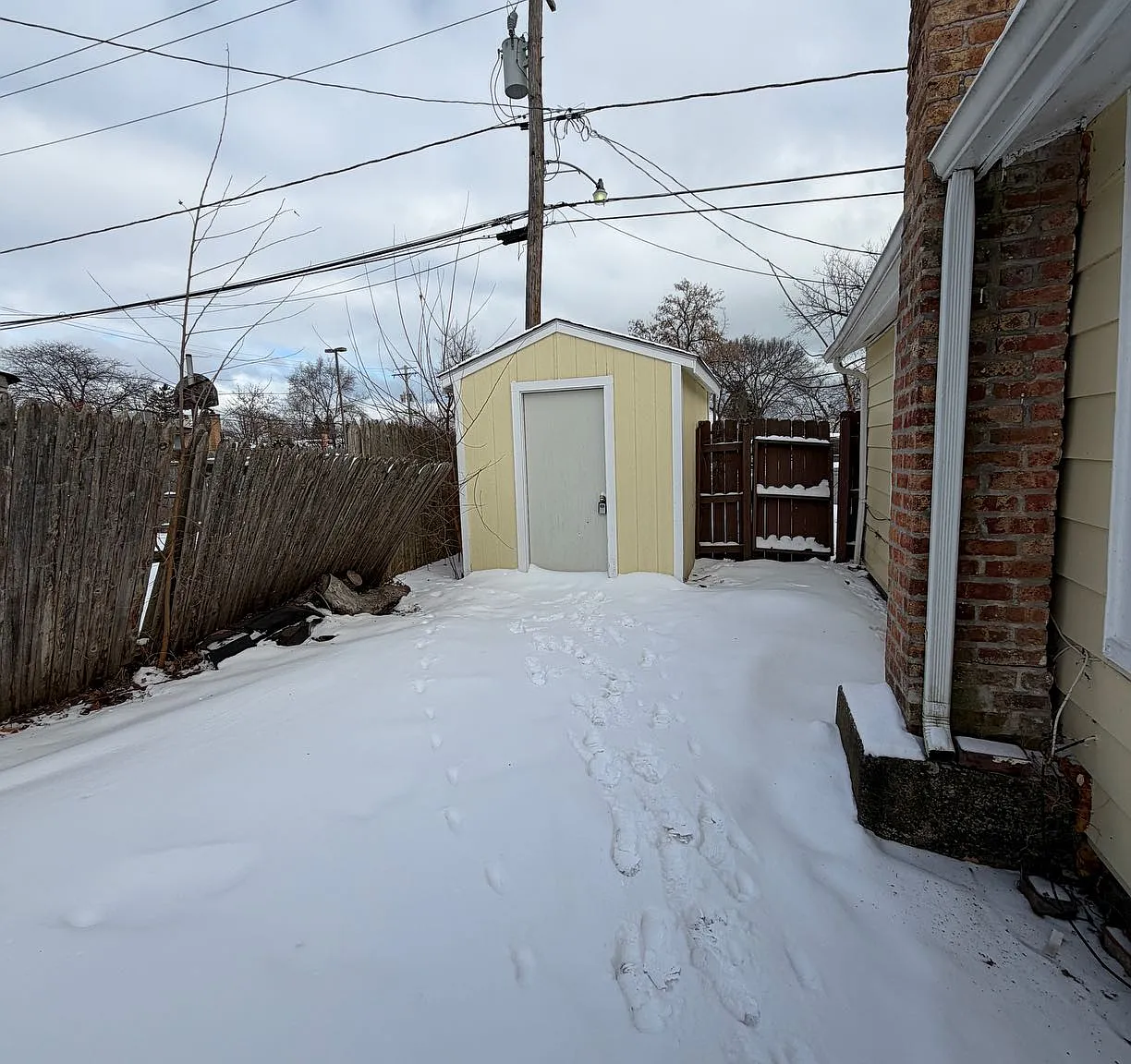 2 bed, 750 sqft, $1,395 — Photo 1