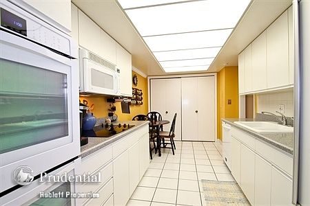 4th image of 2 Ct Of Harborside APT 302