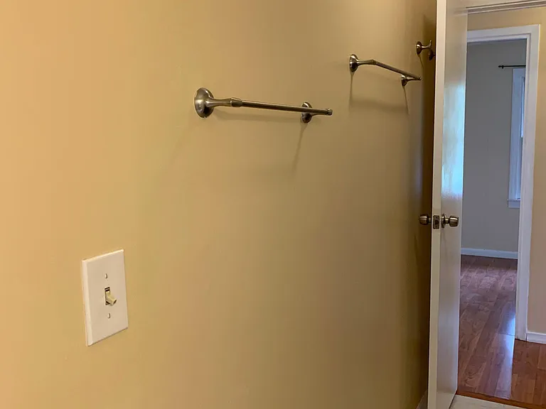 10838 Cragview Ct — Photo 2