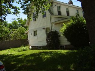 47 Bayview Ave, Inwood, NY 11096