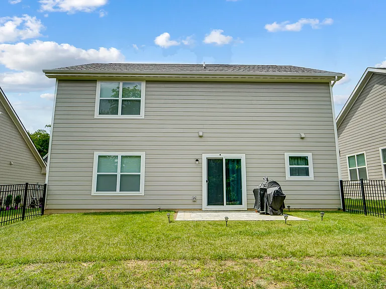 2847 Greenridge Cir — Photo 35