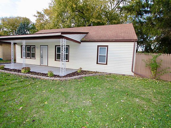 5th image of 523 E Embert Pl