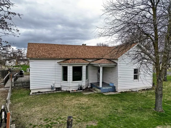 411 S C St, Sprague, WA 99032