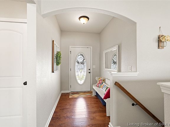 5th image of 1604 Regans Way
