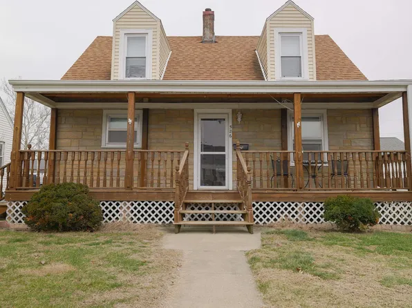 526 Leffler St, West Burlington, IA 52655