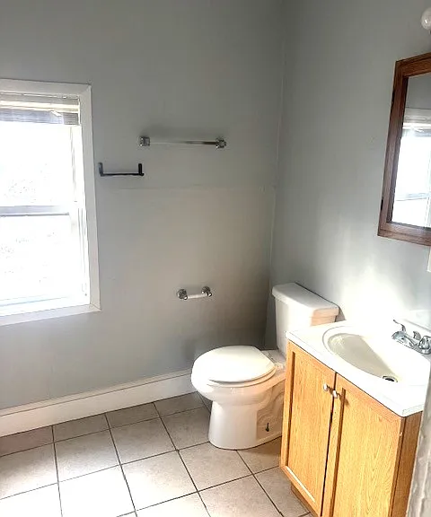 2364 E 76th St #3 — Photo 8