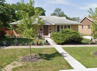 7608 45th St, Lyons, IL 60534