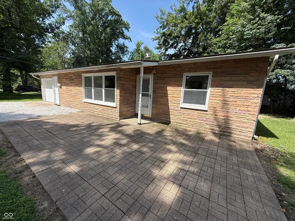 503 Edgewood Dr, Brazil, IN 47834