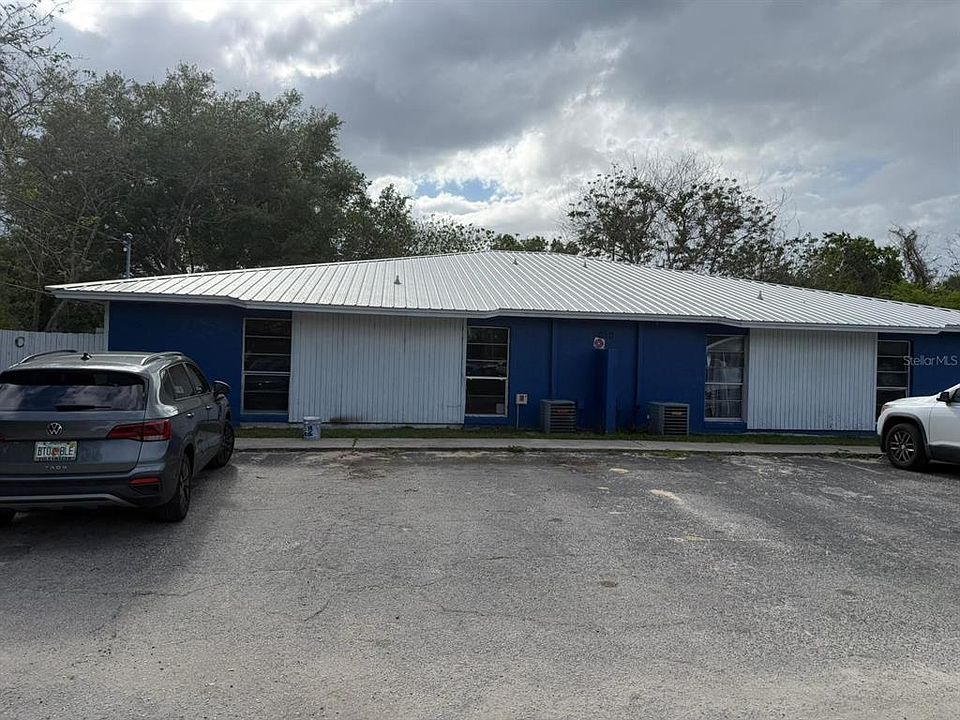 1st image of 3050 SE 53rd Ct