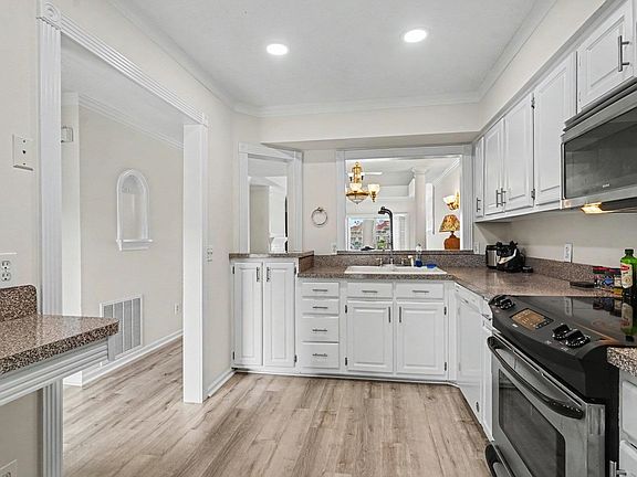 4th image of 4396 Baldwin Ave. #C97