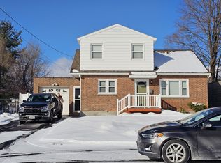 60 Locust Park, Albany, NY 12205