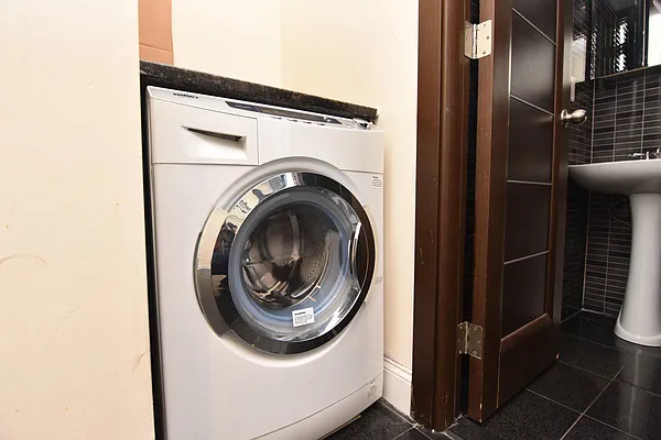 Rented by Bohemia Realty Group | media 14