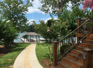 72 Maple Leaf Ln, Dadeville, AL 36853
