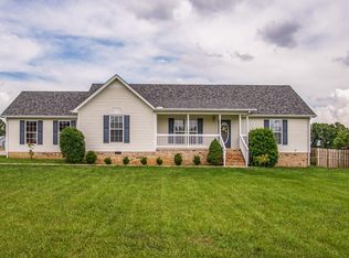 4509 Polaris Dr, Chapel Hill, TN 37034