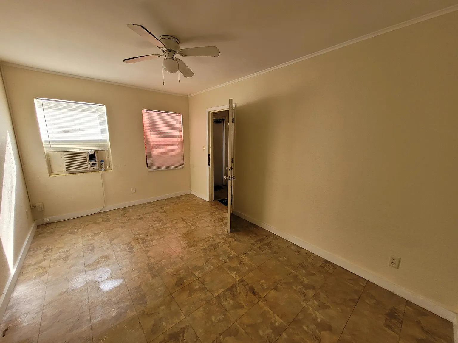 1 bed, 760 sqft, $895 — Photo 3