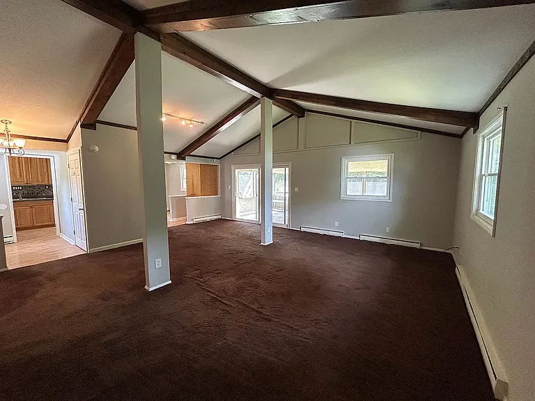 718 Falconer Rd — Photo 7