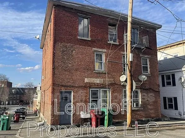 22 Chapel St Unit 1, Lowell, MA 01852