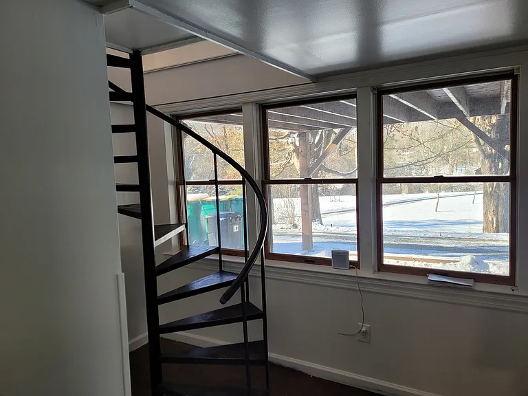 113 Tyler Dr — Photo 10