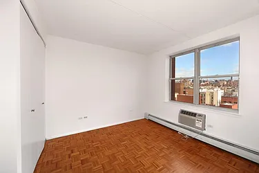 Rented by Manhattan Skyline