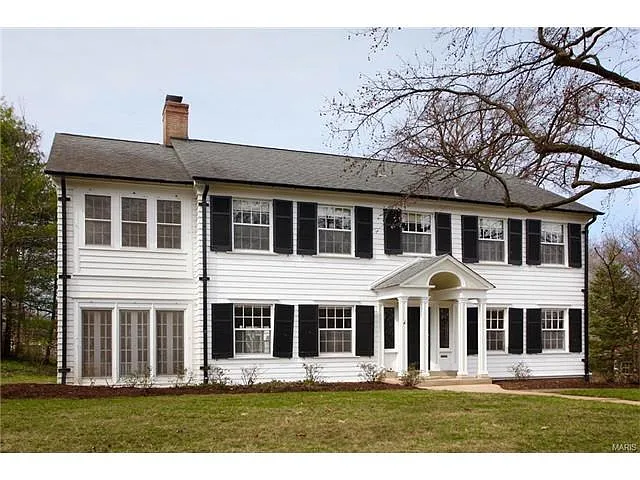 255 Jefferson Rd photo 1