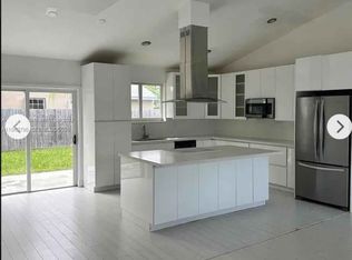 (Undisclosed Address), Palmetto Bay, FL 33157